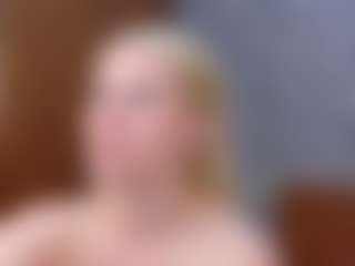 Cuteblondeme's Live Sex Cam Show