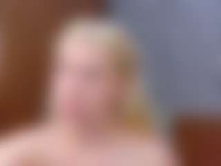 Cuteblondeme's Live Sex Cam Show