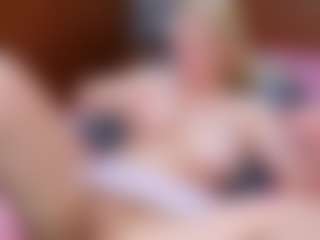 Cuteblondeme's Live Sex Cam Show