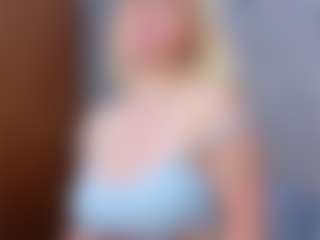 Cuteblondeme's Live Sex Cam Show