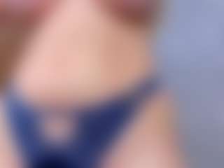 Cuteblondeme's Live Sex Cam Show
