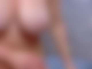 Cuteblondeme's Live Sex Cam Show