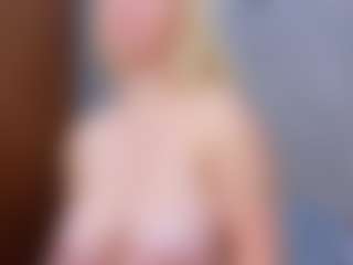Cuteblondeme's Live Sex Cam Show