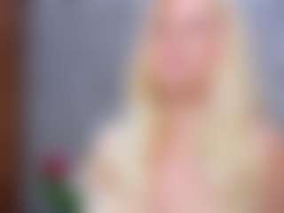 Cuteblondeme's Live Sex Cam Show