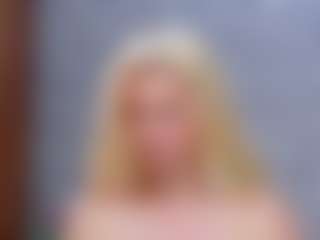 Cuteblondeme's Live Sex Cam Show