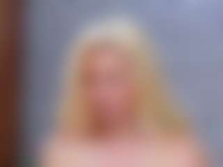 Cuteblondeme's Live Sex Cam Show