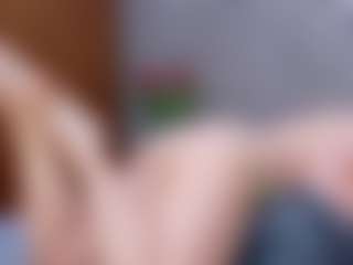Cuteblondeme's Live Sex Cam Show