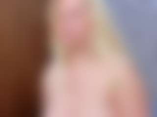 Cuteblondeme's Live Sex Cam Show