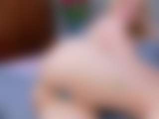 Cuteblondeme's Live Sex Cam Show