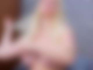 Cuteblondeme's Live Sex Cam Show