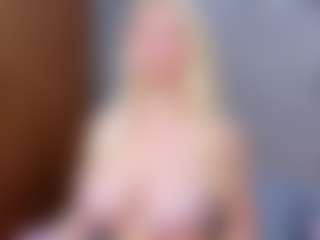 Cuteblondeme's Live Sex Cam Show
