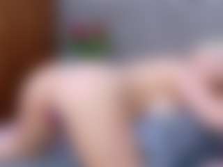 Cuteblondeme's Live Sex Cam Show