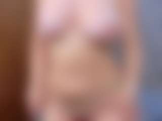 Cuteblondeme's Live Sex Cam Show
