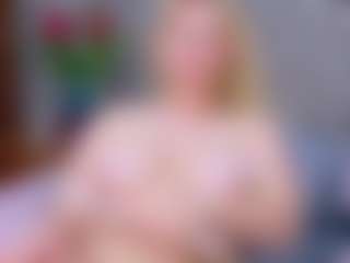 Cuteblondeme's Live Sex Cam Show