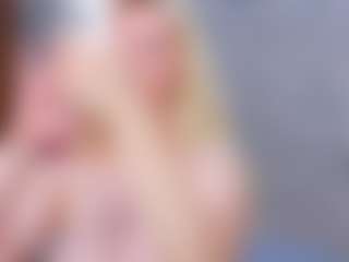 Cuteblondeme's Live Sex Cam Show
