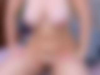 Cuteblondeme's Live Sex Cam Show