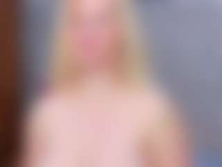 Cuteblondeme's Live Sex Cam Show