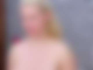Cuteblondeme's Live Sex Cam Show