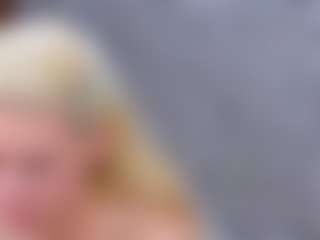 Cuteblondeme's Live Sex Cam Show