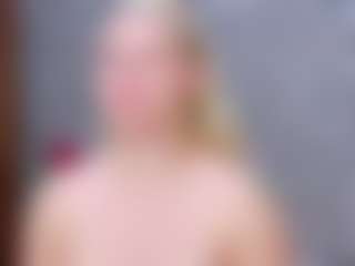 Cuteblondeme's Live Sex Cam Show