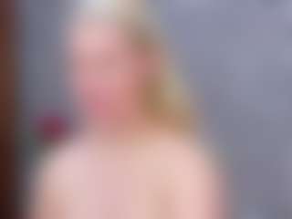 Cuteblondeme's Live Sex Cam Show