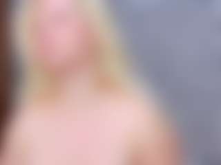 Cuteblondeme's Live Sex Cam Show