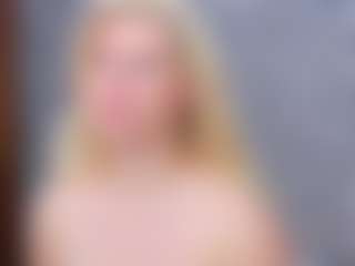 Cuteblondeme's Live Sex Cam Show