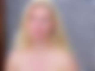 Cuteblondeme's Live Sex Cam Show