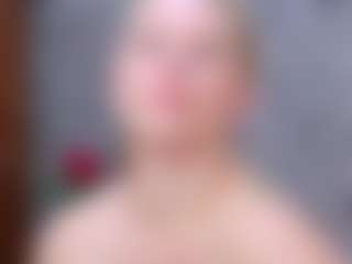 Cuteblondeme's Live Sex Cam Show
