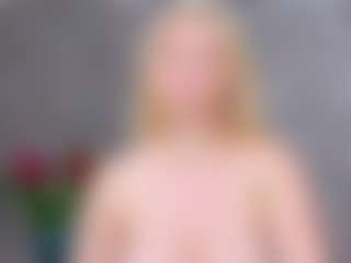 Cuteblondeme's Live Sex Cam Show