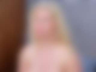 Cuteblondeme's Live Sex Cam Show
