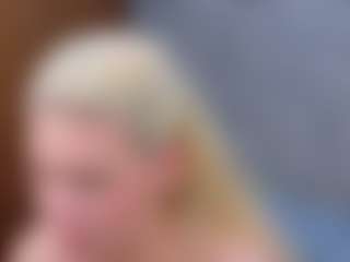 Cuteblondeme's Live Sex Cam Show