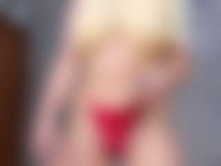 Cuteblondeme's Live Sex Cam Show