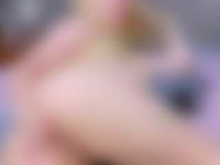 Cuteblondeme's Live Sex Cam Show