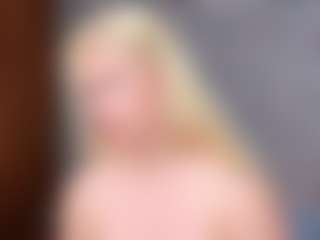 Cuteblondeme's Live Sex Cam Show