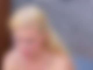 Cuteblondeme's Live Sex Cam Show