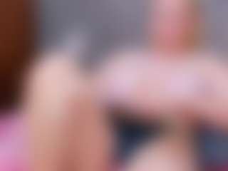 Live cam show with Cuteblondeme - Big Tits on Soda Cam