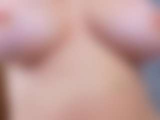 Cuteblondeme's Live Sex Cam Show