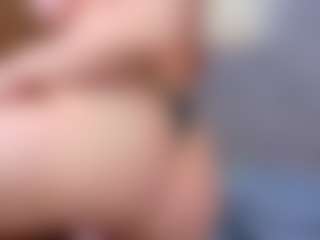 Cuteblondeme's Live Sex Cam Show