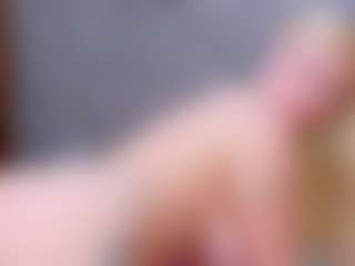 Cuteblondeme's Live Sex Cam Show