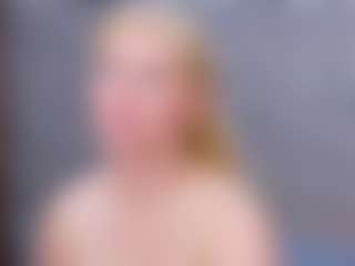 Cuteblondeme's Live Sex Cam Show
