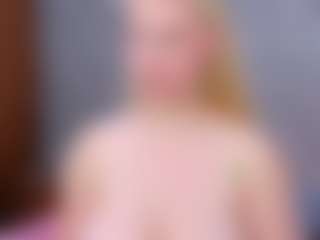 Cuteblondeme's Live Sex Cam Show