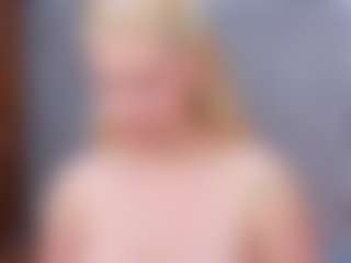 Live cam show with Cuteblondeme - Big Ass on Free Soda