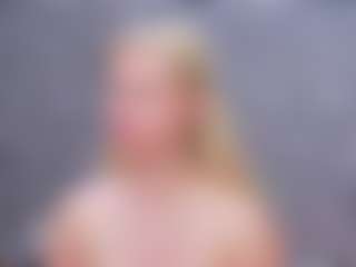 Cuteblondeme's Live Sex Cam Show