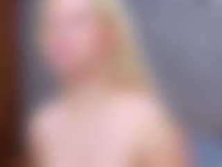 Cuteblondeme's Live Sex Cam Show