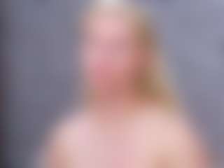 Cuteblondeme's Live Sex Cam Show
