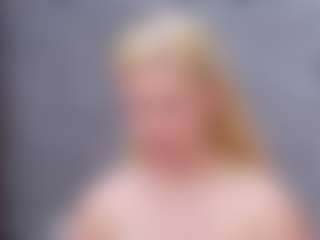 Cuteblondeme's Live Sex Cam Show