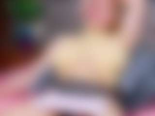 Live cam show with Cuteblondeme - Lush on Soda Cam