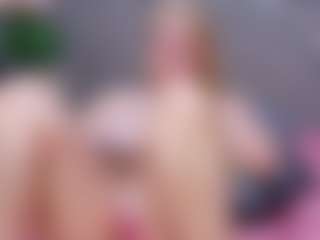 Cuteblondeme's Live Sex Cam Show