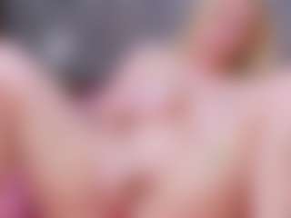 Cuteblondeme's Live Sex Cam Show